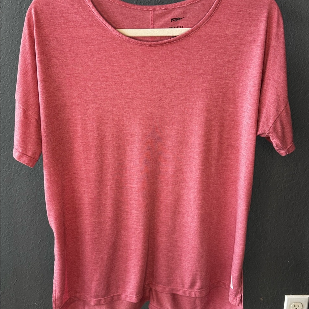 Nike Yogafit Short Sleeve Top